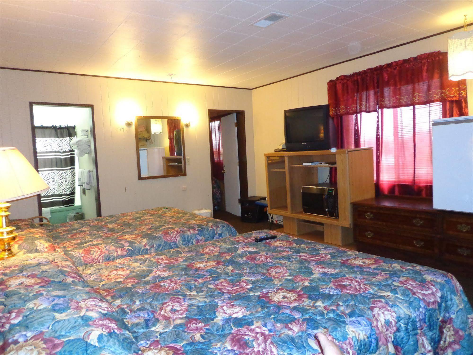 Empire Motel Saint Francis 外观 照片