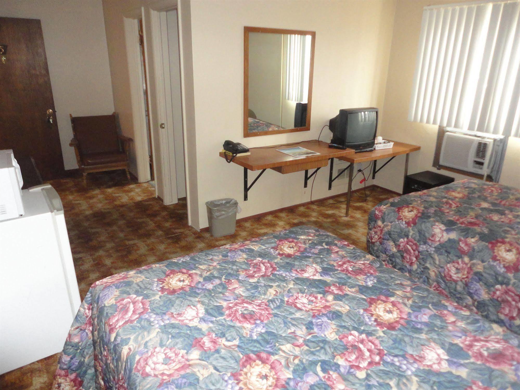 Empire Motel Saint Francis 外观 照片
